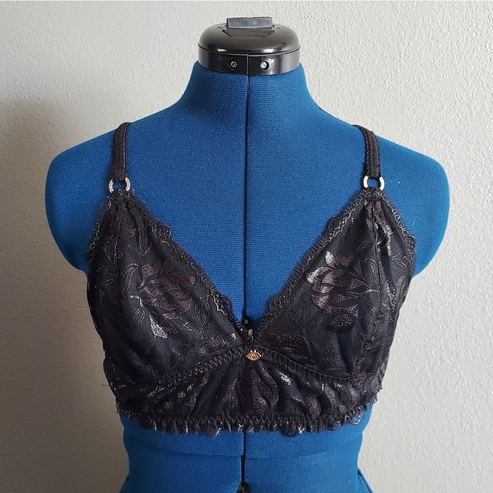 Sofia Intimates by Sofia Vergara Lace Bralette Large